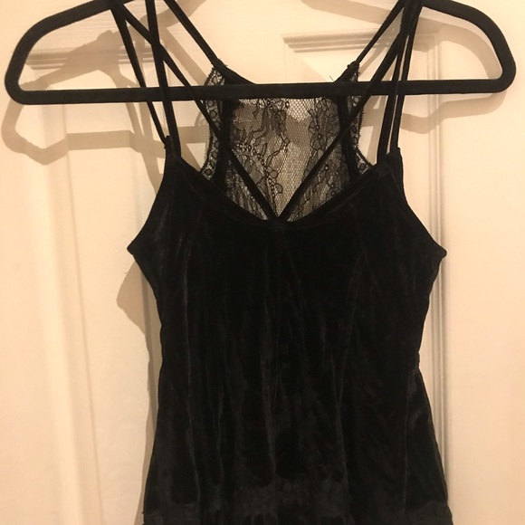 FREE PEOPLE BLACK LACE/CRUSHED VELVET TOP- XS - Picture 6 of 6